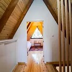 Forest House Bukva Σπίτι διακοπών *