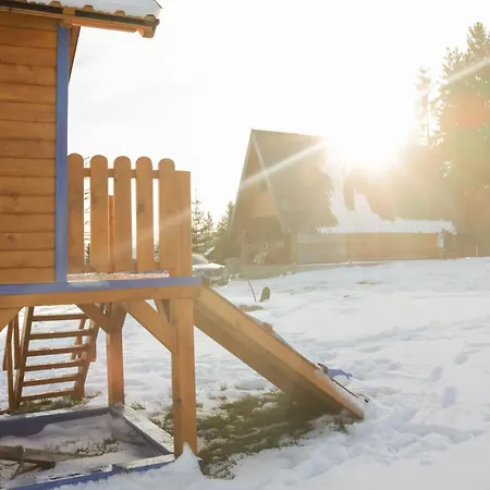 Ferienhaus Forest House Bukva *